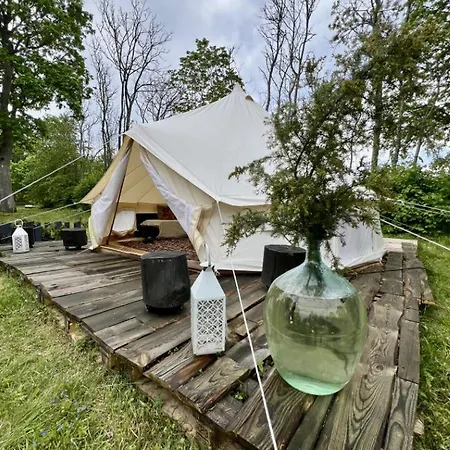 Tente de luxe Muhu Leeni Glamping *