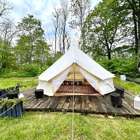 Muhu Leeni Glamping *