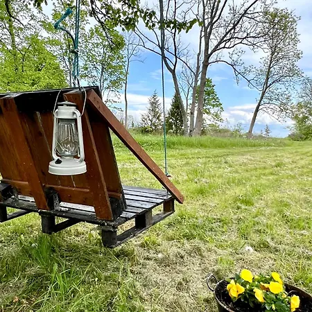 Οργανωμένο κάμπινγκ Muhu Leeni Glamping Kuivastu