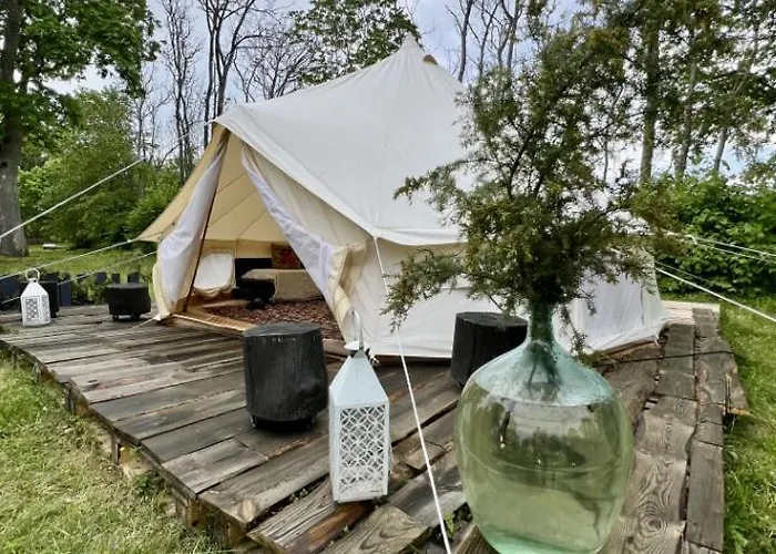 Lyxtält Muhu Leeni Glamping *